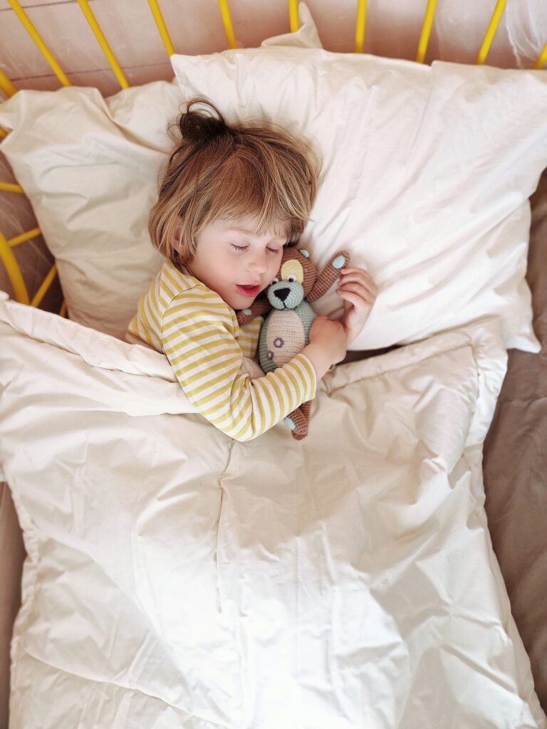 gotländskt barntäcke fylld med svensk ull